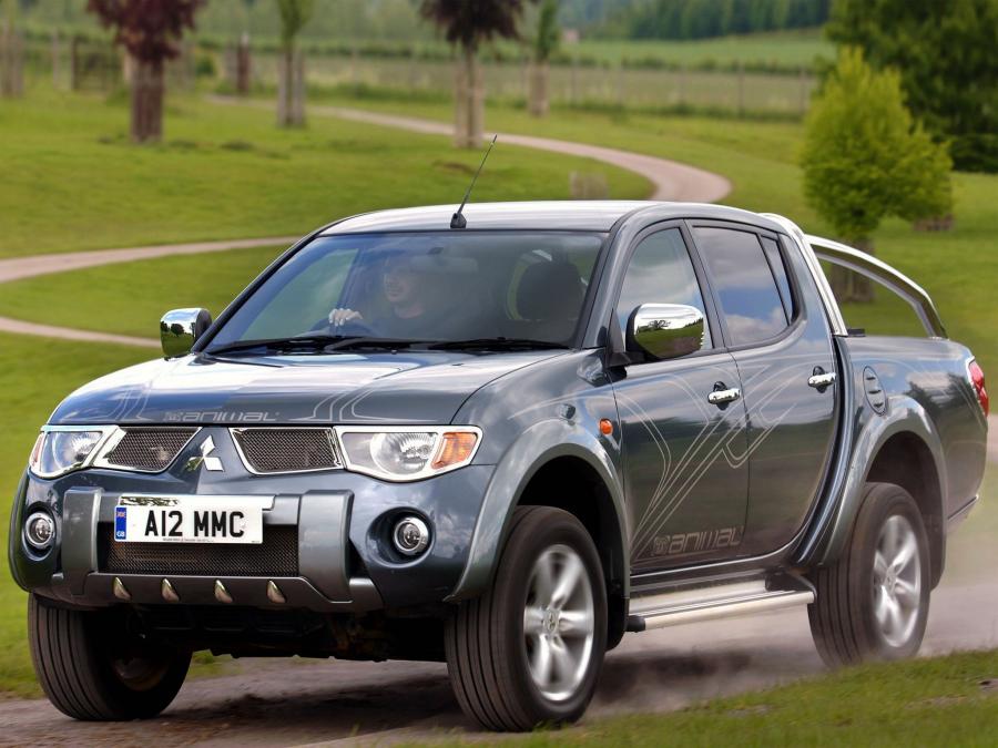  Mitsubishi L200 Animal 2006 года  (фото 4 из 7)